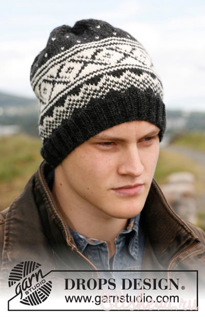 Мужская шапка с норвежским узором вязаная спицами