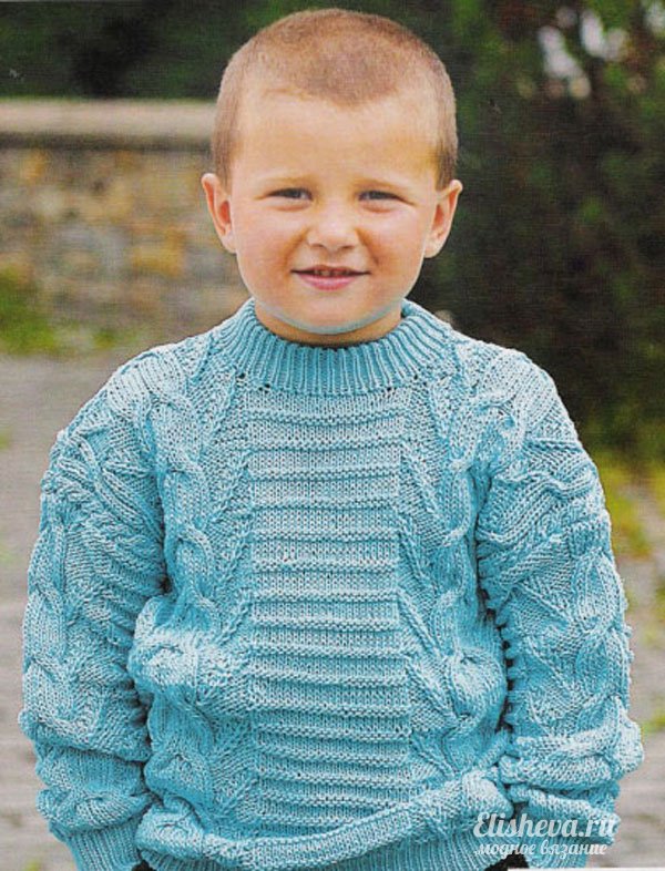 Джемпер бирюзового цвета для пятилетнего мальчика вязаный спицами
