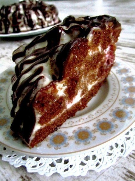 Вкусный бисквитный шоколадный торт. Рецепт