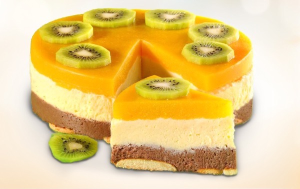 «Манный» торт с фруктами без выпечки. Рецепт с фото