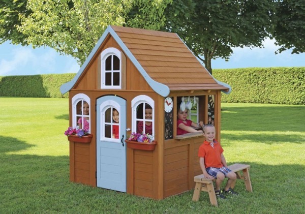 Как выбрать и обустроить деревянный детский домик