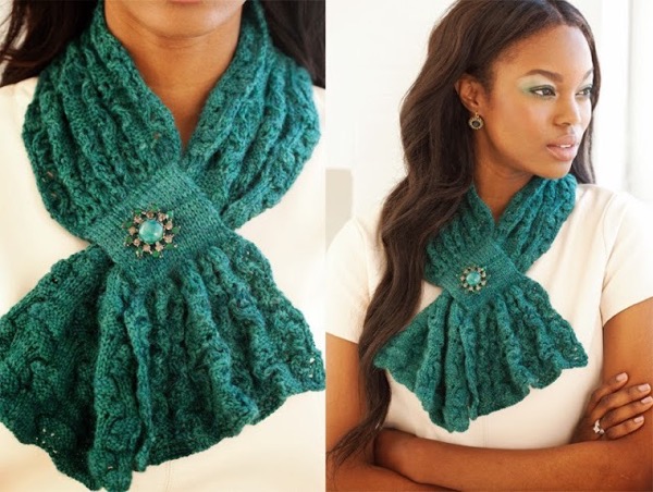 Изумрудные вязаные шарфы от VOGUE knitting