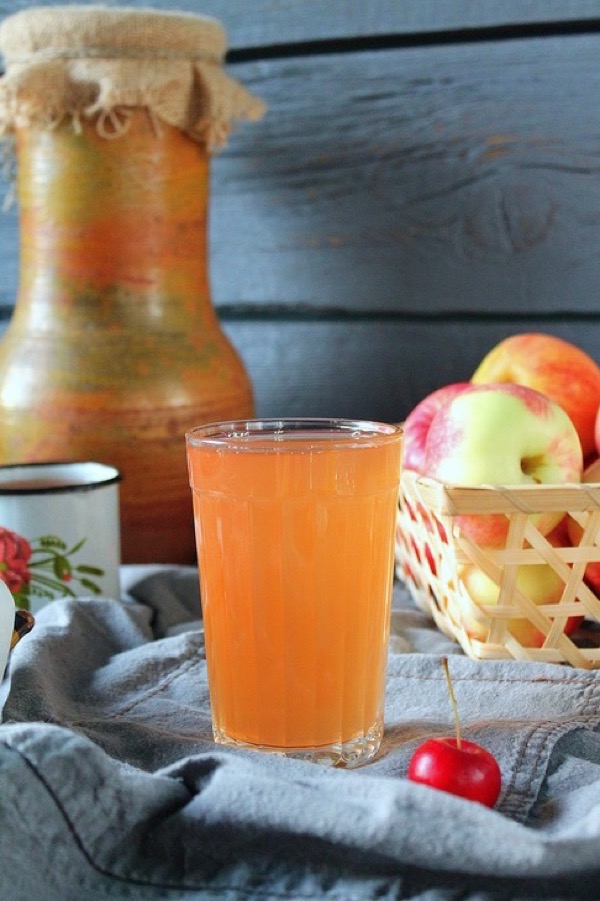 Яблочный сок на зиму в домашних условиях